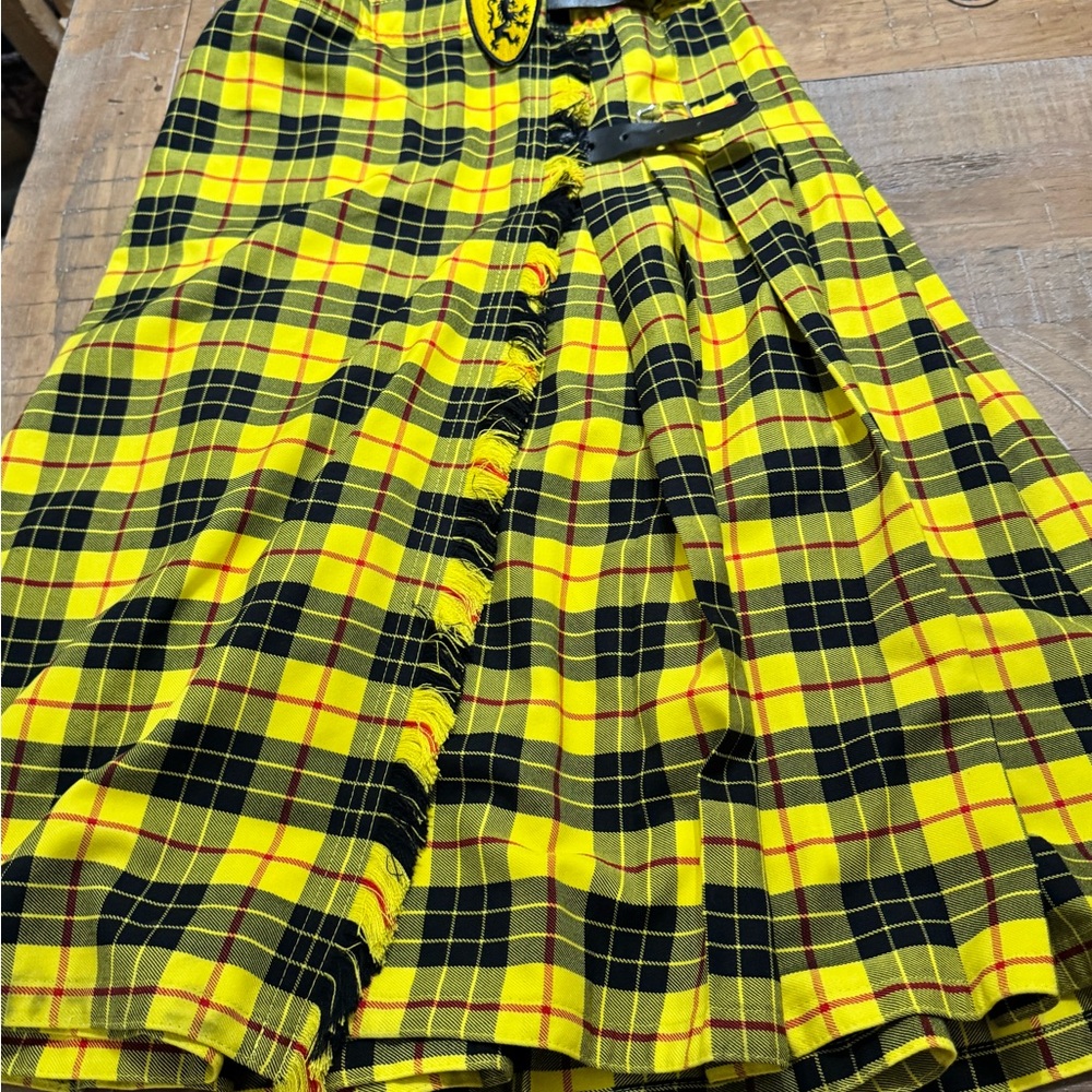 Vibrant Yellow and Black Plaid A-Line Skirt sport kilt medium